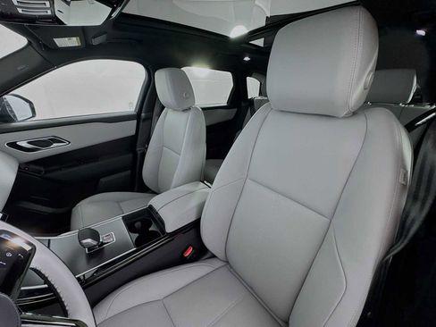 New 2026 Land Rover Range Rover Velar Dynamic SE image 10