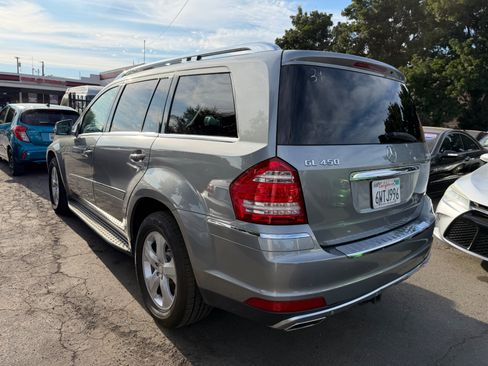 Used 2012 Mercedes-Benz GL 450 4MATIC image 4