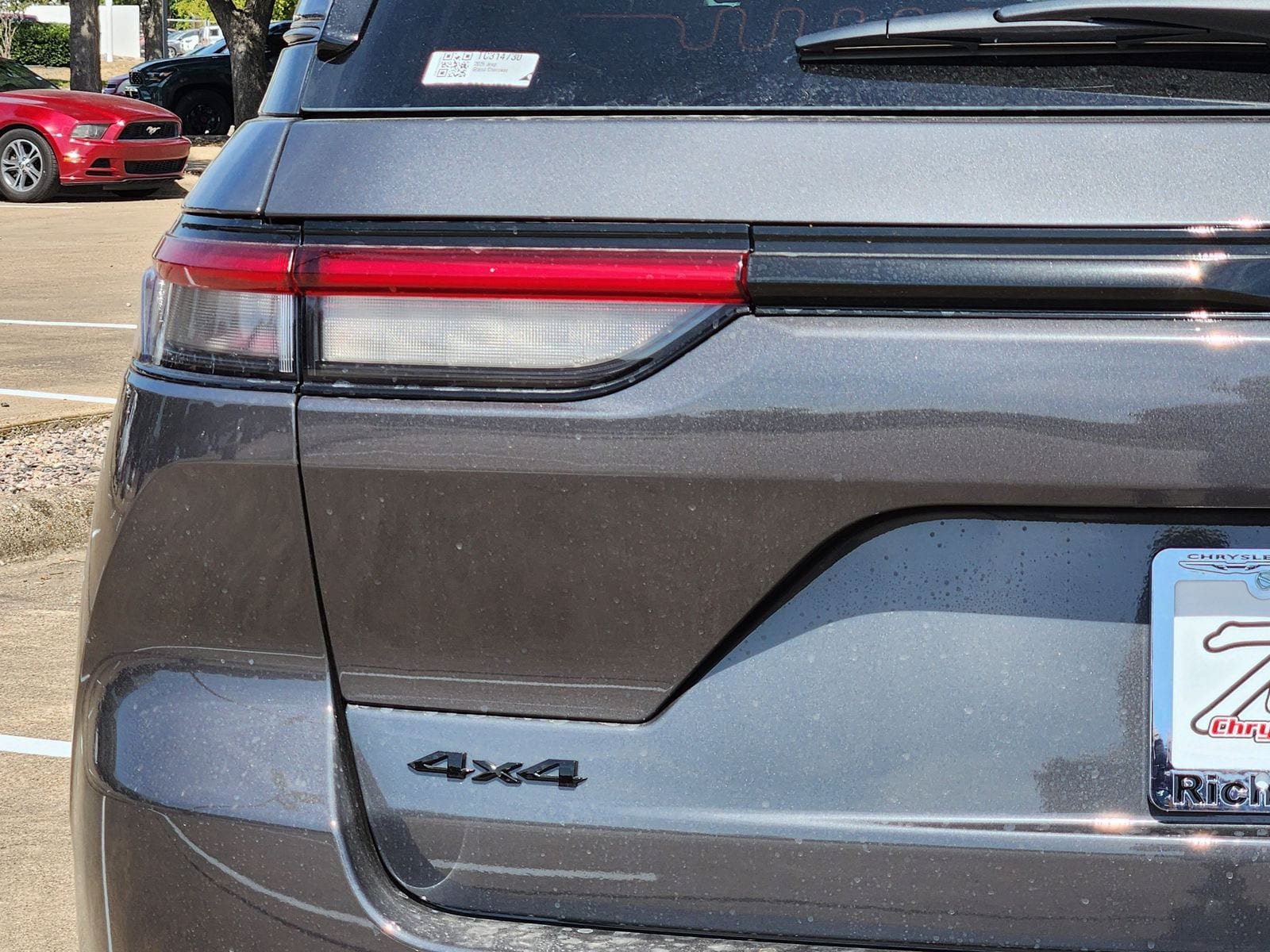 New 2026 Jeep Grand Cherokee Limited w/ Limited Altitude Package AWD/4WD image 15