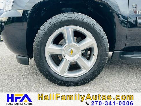 Used 2011 Chevrolet Avalanche LS w/ Convenience Package RWD image 27