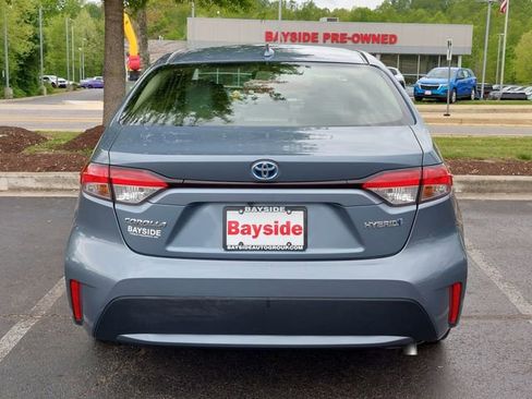 Used 2021 Toyota Corolla LE FWD image 15