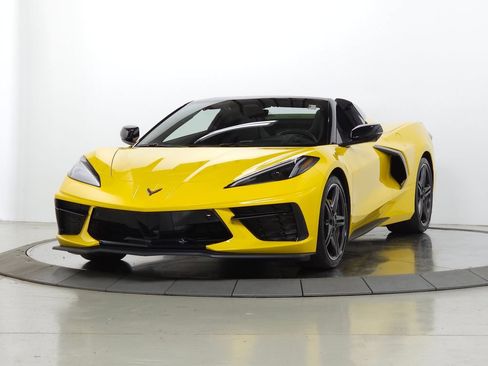 Used 2025 Chevrolet Corvette Stingray Preferred Conv w/ Stealth Interior Trim Package RWD image 5