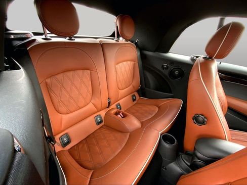 Used 2022 MINI Cooper Convertible w/ Signature Upholstery Package FWD image 19