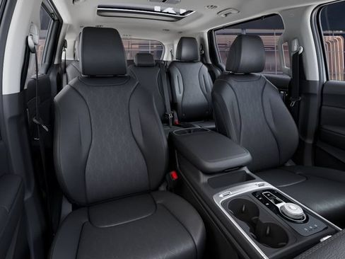 New 2026 Kia Carnival SX w/ SX Dark Edition Package FWD image 15