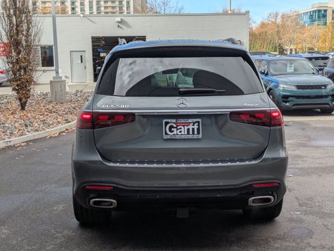 New 2026 Mercedes-Benz GLS 580 4MATIC image 4