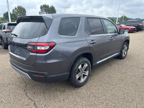 Used 2023 Honda Pilot EX-L image 3