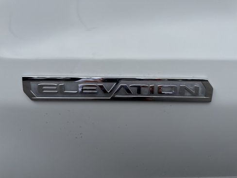 Used 2023 GMC Sierra 1500 Elevation image 16