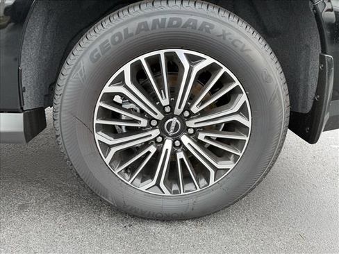 New 2026 Nissan Armada SL image 14