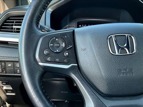 Used 2023 Honda Odyssey Sport image 10