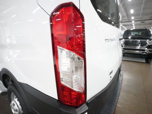Used 2024 Ford Transit 250 Low Roof AWD w/ Exterior Upgrade Package image 30