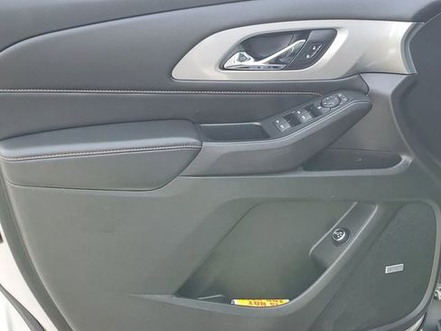 Used 2018 Chevrolet Traverse LT AWD/4WD image 23