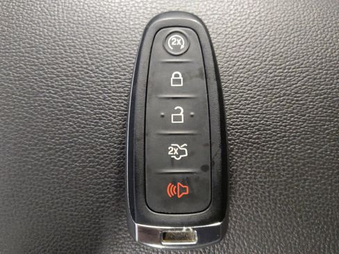 Used 2019 Ford Escape SE AWD/4WD image 32