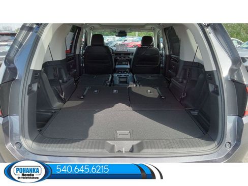 New 2025 Honda Pilot Touring image 49