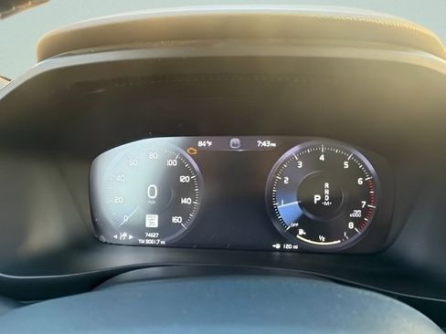 Used 2019 Volvo XC40 T5 R-Design AWD/4WD image 18