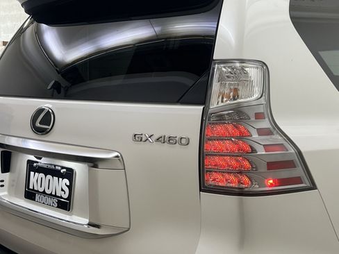 Used 2023 Lexus GX 460 Premium w/ Premium Package AWD/4WD image 58