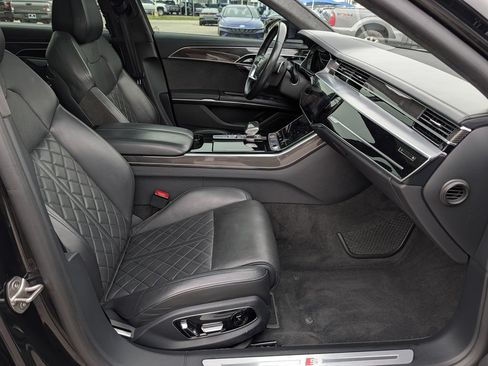 Used 2021 Audi S8 L w/ S8 Executive Package AWD/4WD image 35