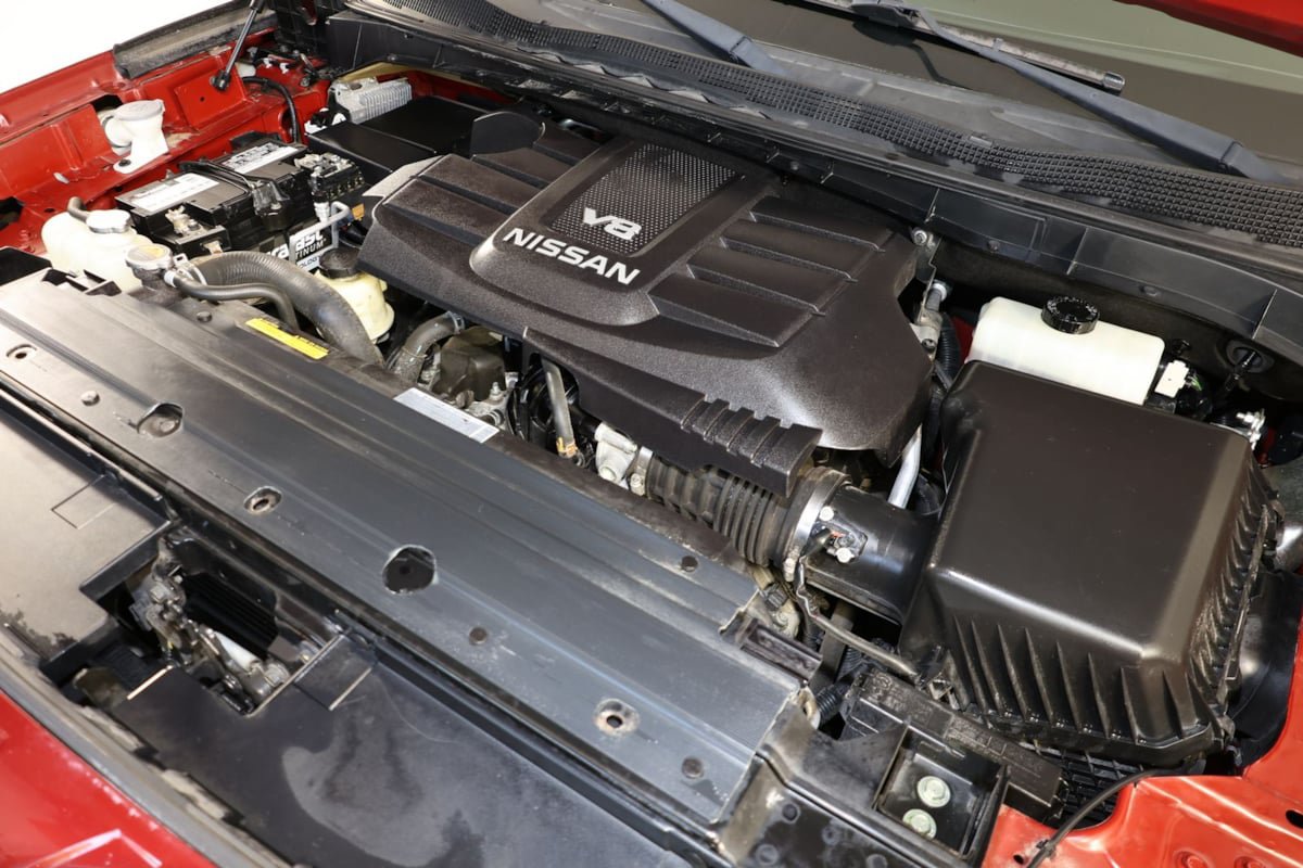 Used 2019 Nissan Titan SV w/ SV Convenience Package AWD/4WD image 37
