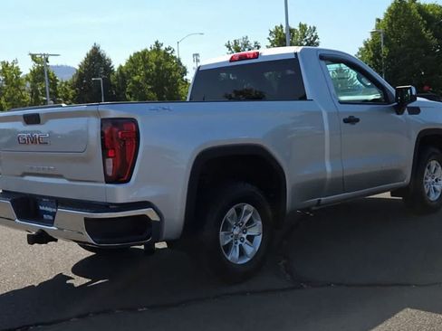 Used 2022 GMC Sierra 1500 Pro w/ Convenience Package AWD/4WD image 8
