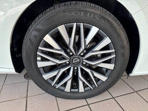 Used 2026 Nissan Altima 2.5 SV FWD image 30
