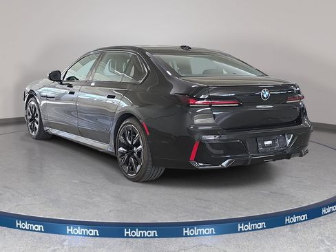 Certified 2024 BMW 740i w/ Premium Package 2 RWD image 8