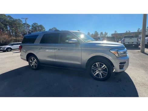 Used 2024 Ford Expedition Max Limited image 2