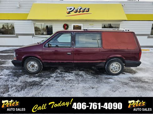 Used 1990 Dodge Grand Caravan LE image 1