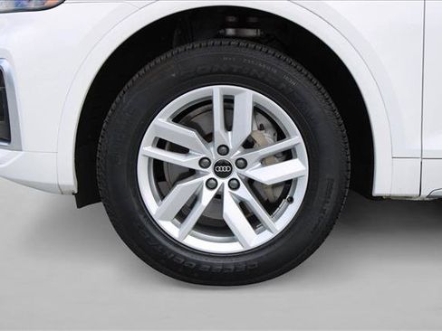 Used 2023 Audi Q5 2.0T Premium w/ Convenience Package AWD/4WD image 15