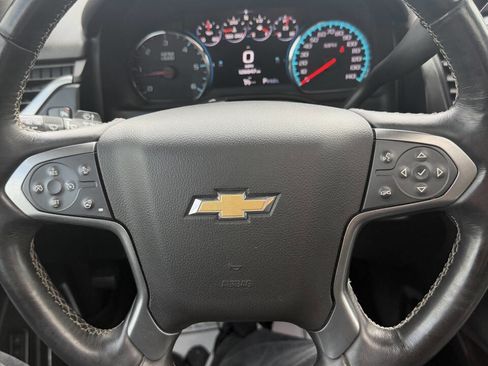 Used 2017 Chevrolet Tahoe LT w/ LT Signature Package AWD/4WD image 17