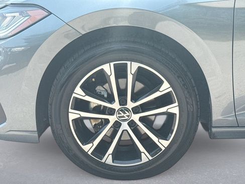 Used 2025 Volkswagen Jetta Sport FWD image 18