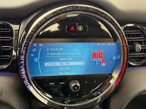 Certified 2023 MINI Cooper 4-Door Hardtop image 22