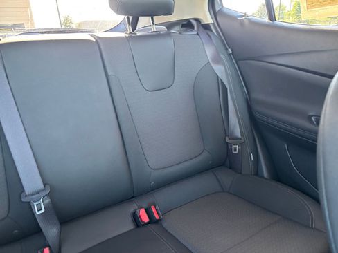 Used 2025 Buick Encore GX Preferred image 35