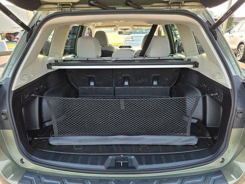 Used 2021 Subaru Forester Premium AWD/4WD image 17