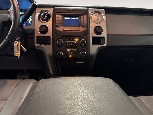 Used 2014 Ford F150 XLT w/ Equipment Group 302A Luxury image 11