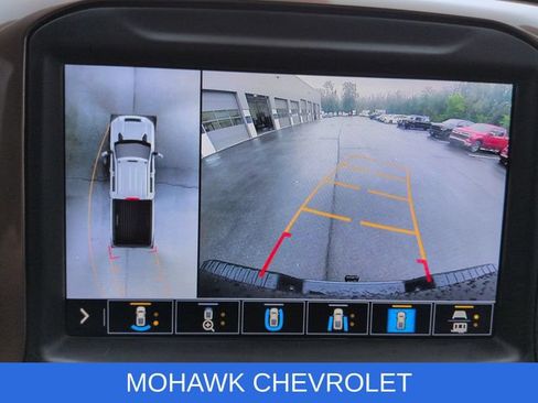 Used 2020 Chevrolet Silverado 2500 High Country w/ Technology Package AWD/4WD image 15