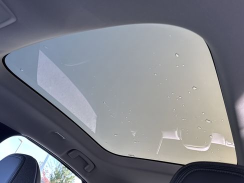 New 2026 Nissan Leaf Platinum+ w/ Cargo Package (Platinum+) image 25