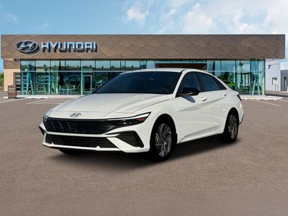 Certified 2025 Hyundai Elantra SEL