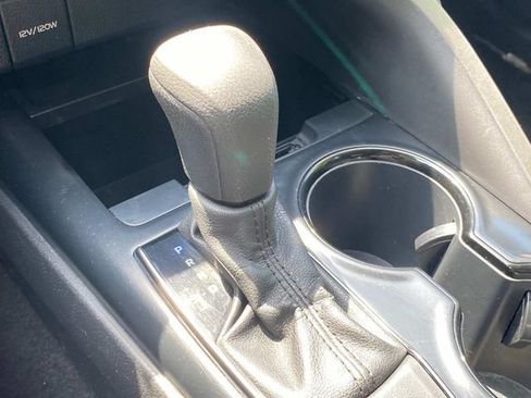 Used 2020 Toyota Camry LE FWD image 27