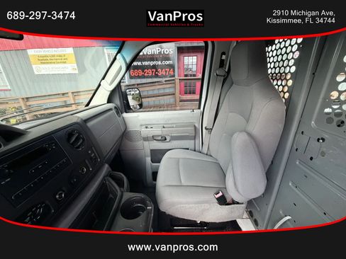 Used 2014 Ford E-250 and Econoline 250 w/ Power Group image 11