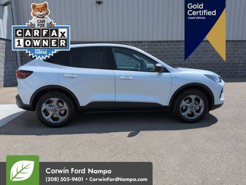 Used 2025 Ford Escape ST-Line w/ Tech Pack #1 AWD/4WD image 2