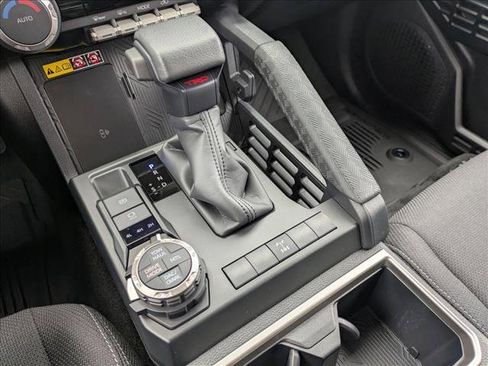 Certified 2025 Toyota 4Runner TRD Off Road image 12