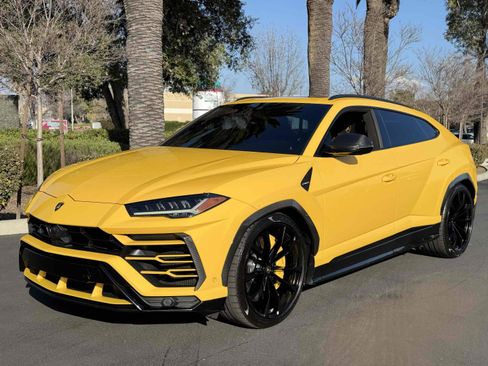Used 2021 Lamborghini Urus image 15