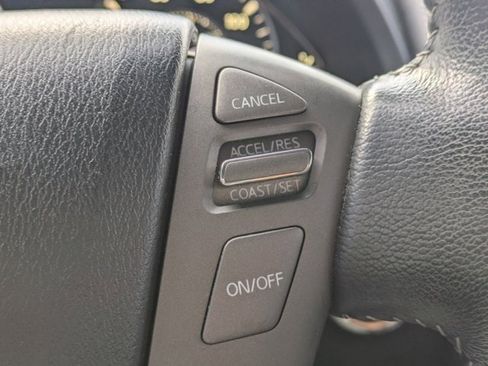 Used 2018 Nissan Armada SL w/ Moonroof Package image 22