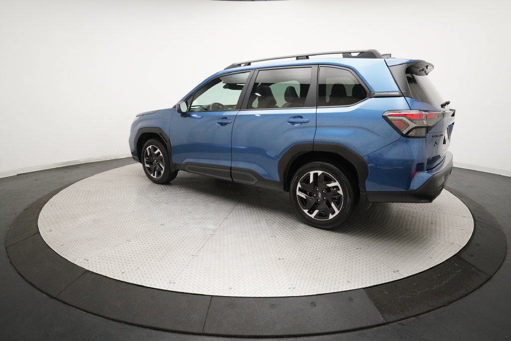 Used 2026 Subaru Forester Limited AWD/4WD image 34
