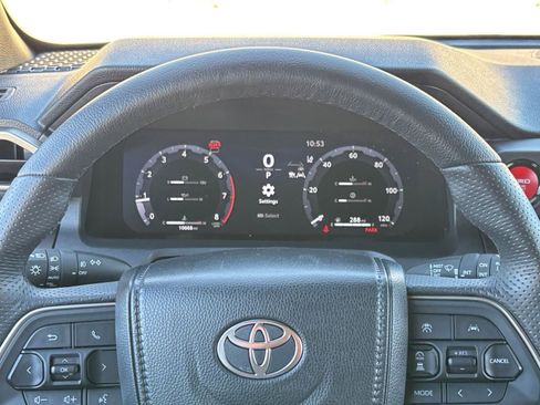 Used 2025 Toyota 4Runner SR5 image 34