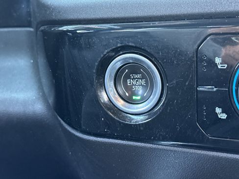 Used 2022 GMC Sierra 1500 Elevation w/ LPO, Elevation Black Package image 21