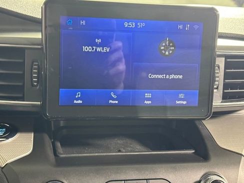 Used 2020 Ford Explorer XLT w/ Equipment Group 202A AWD/4WD image 33