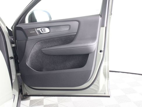 Certified 2023 Volvo C40 P8 Recharge Ultimate AWD/4WD image 21