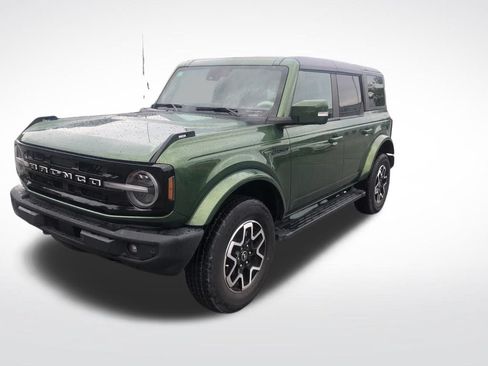 Used 2022 Ford Bronco Outer Banks AWD/4WD image 4
