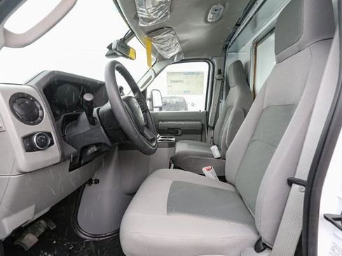 New 2026 Ford E-450 and Econoline 450 Super Duty w/ Interior Upgrade Package image 27