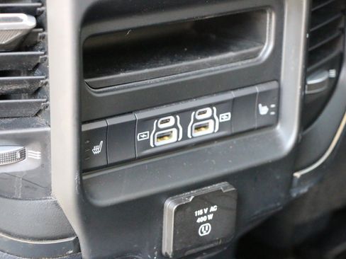 Used 2023 RAM 2500 Limited AWD/4WD image 31